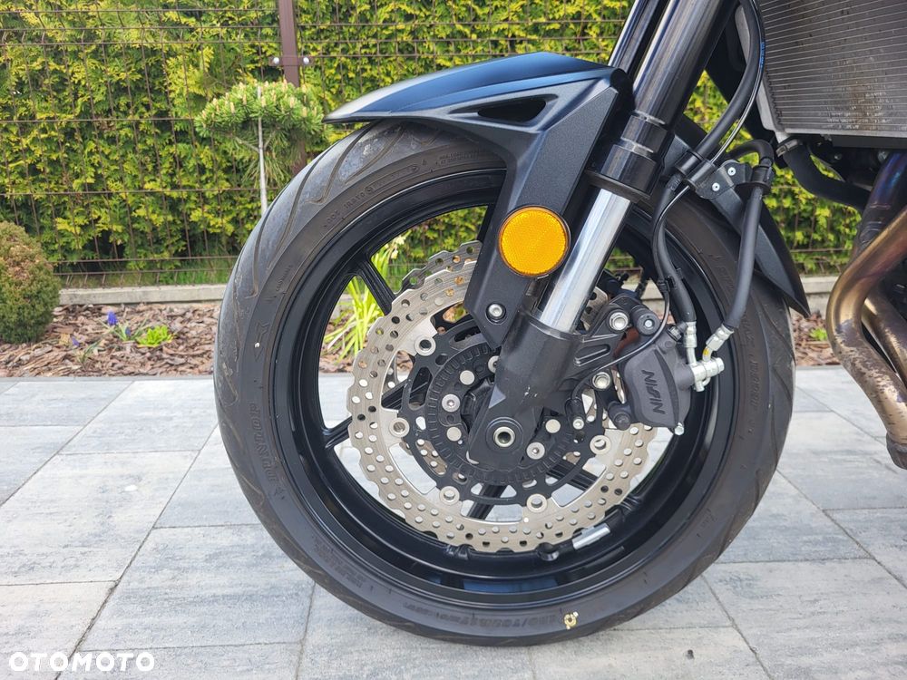 Kawasaki Versys 650 - 10