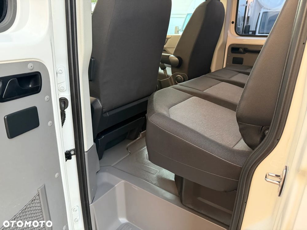Volkswagen Crafter Doka Brygadówka - 18