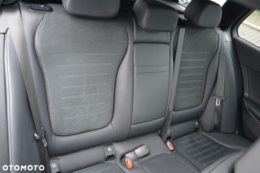 Mercedes-Benz Klasa C - 13