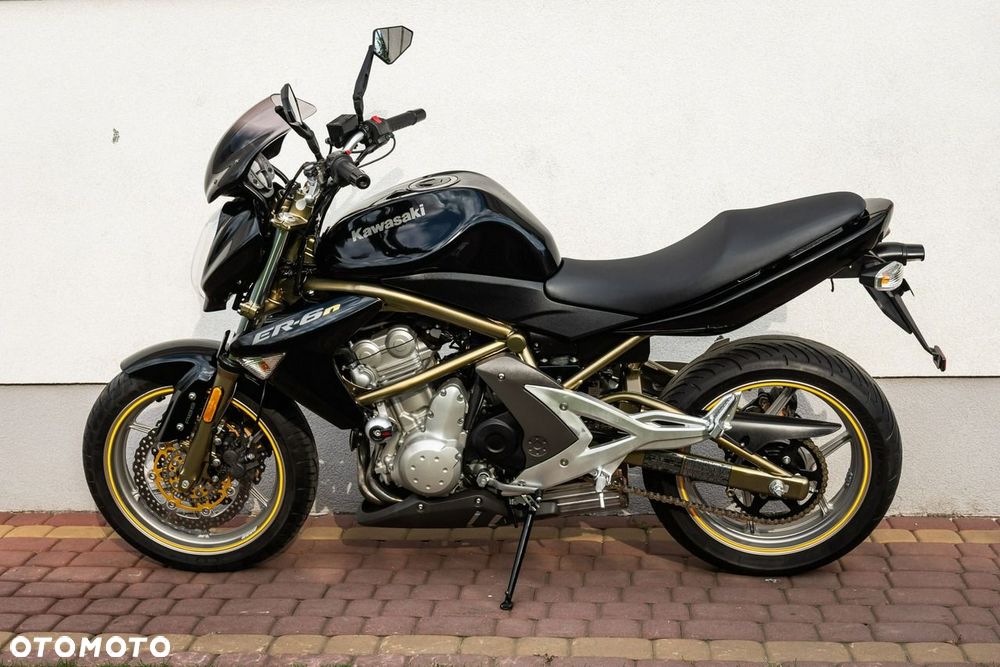 Kawasaki ER - 6