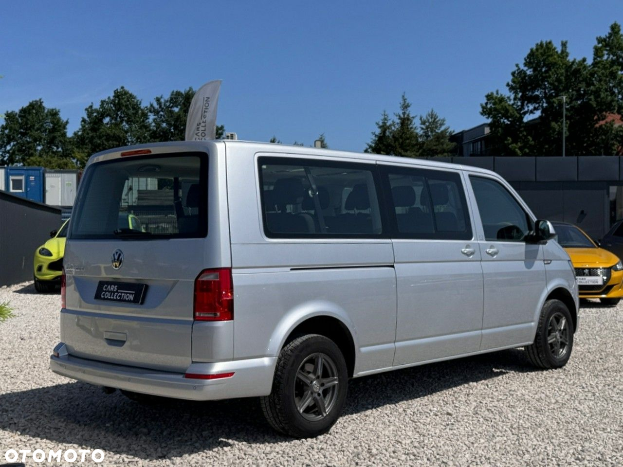 Volkswagen Caravelle - 4
