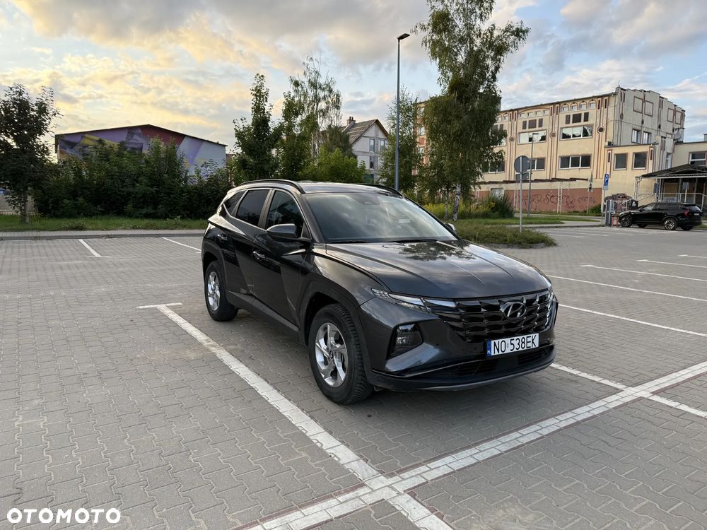 Hyundai Tucson - 2
