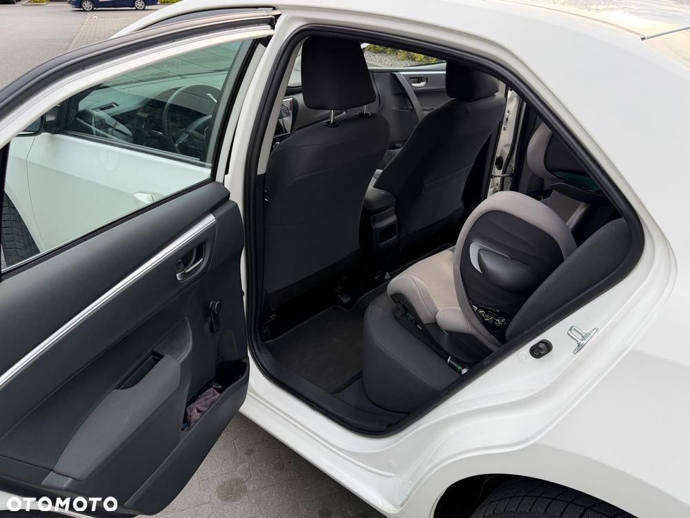 Toyota Corolla 1.33 Active EU6 - 18