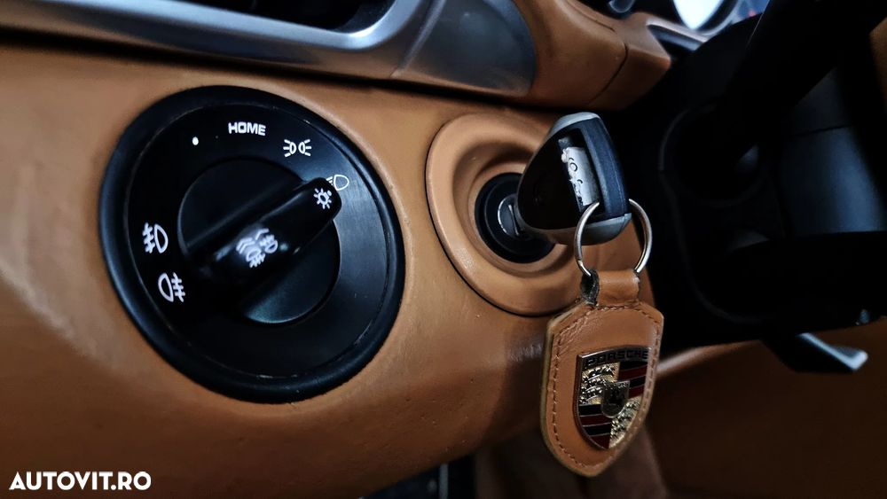 Porsche 911 Carrera S Tiptronic - 21