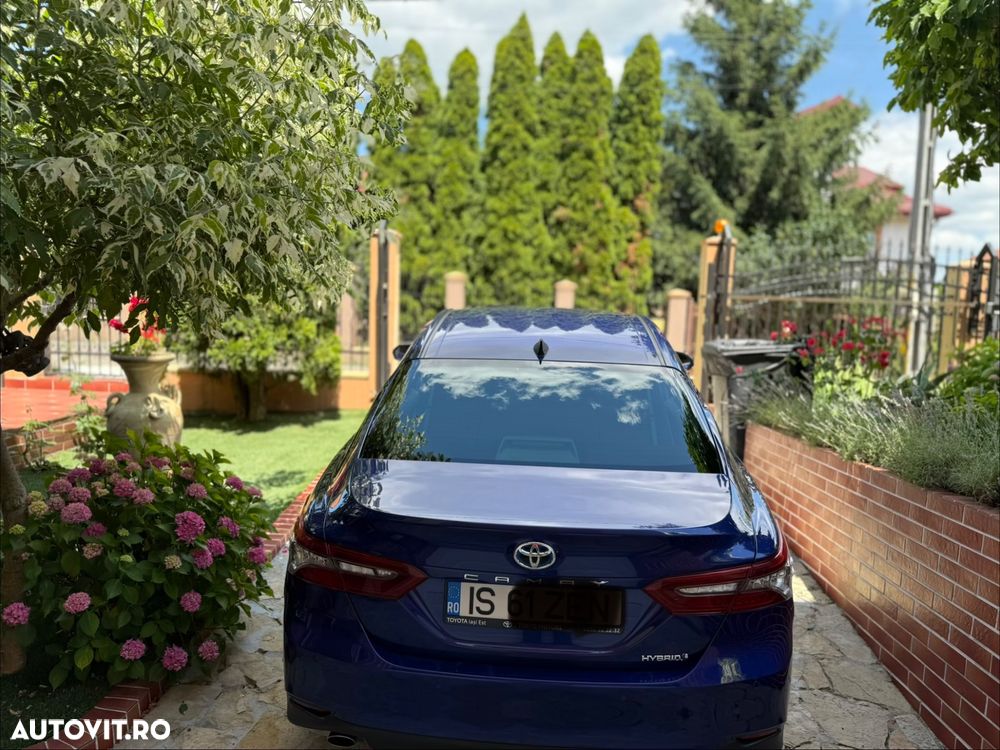 Toyota Camry 2.5 Exclusive - 7