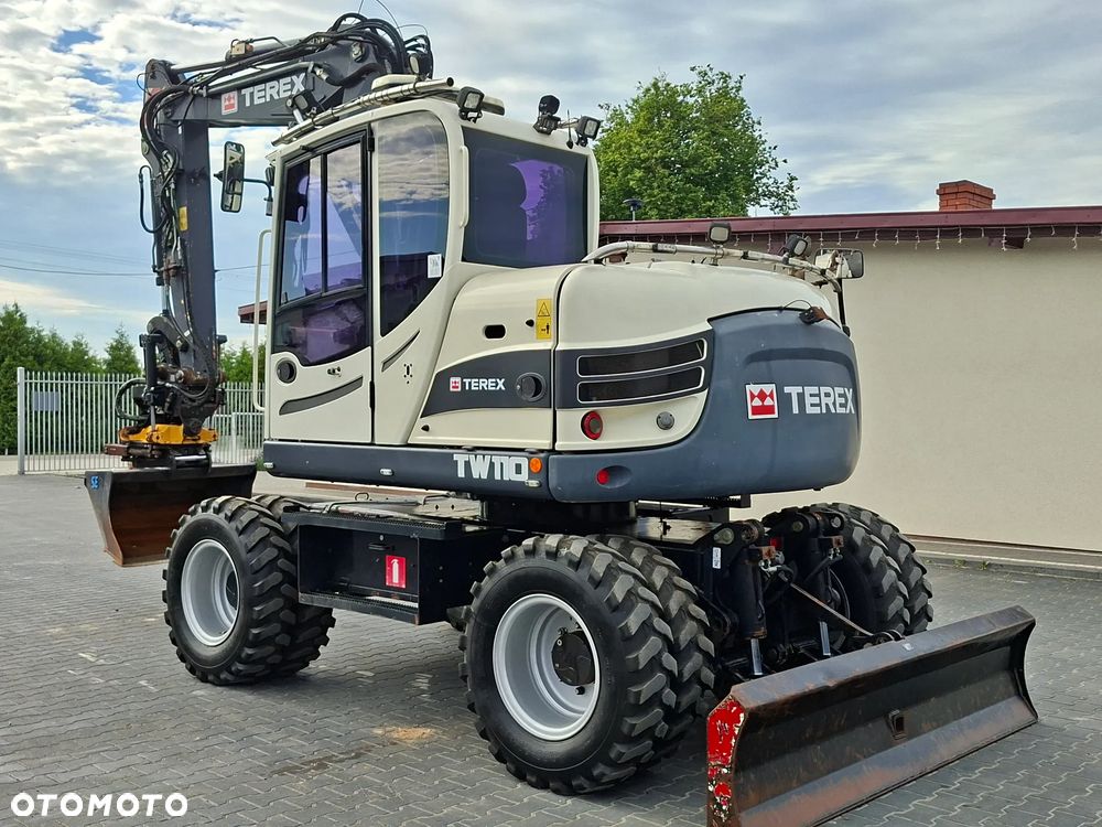 Terex SCHAEFF TW110 ROTOTILT ze szczypcami - 10