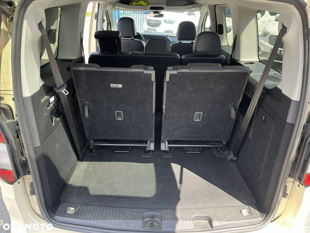 Volkswagen Caddy - 13