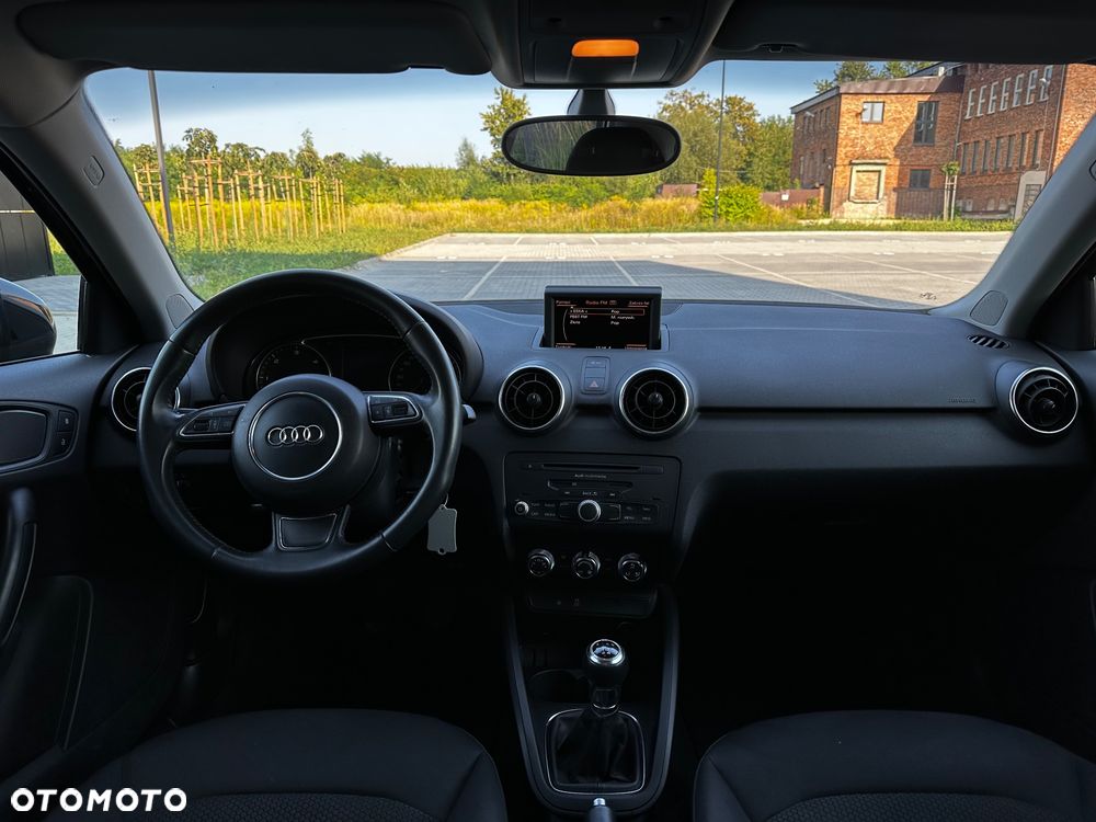 Audi A1 Sportback 1.6 TDI Ambition - 13