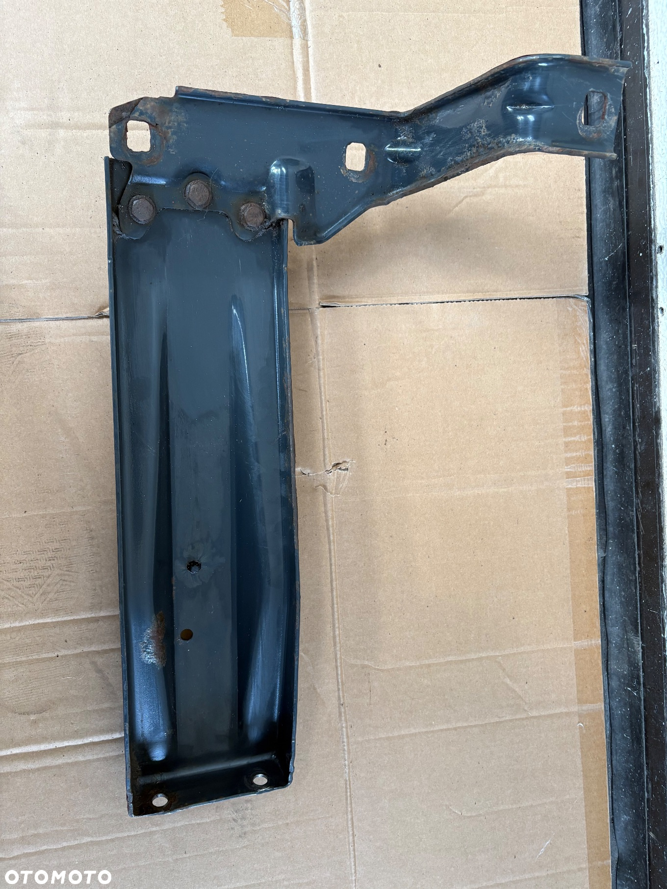 Iveco Daily uchwyt zderzaka mocowanie lewe 06-11 35s - 2