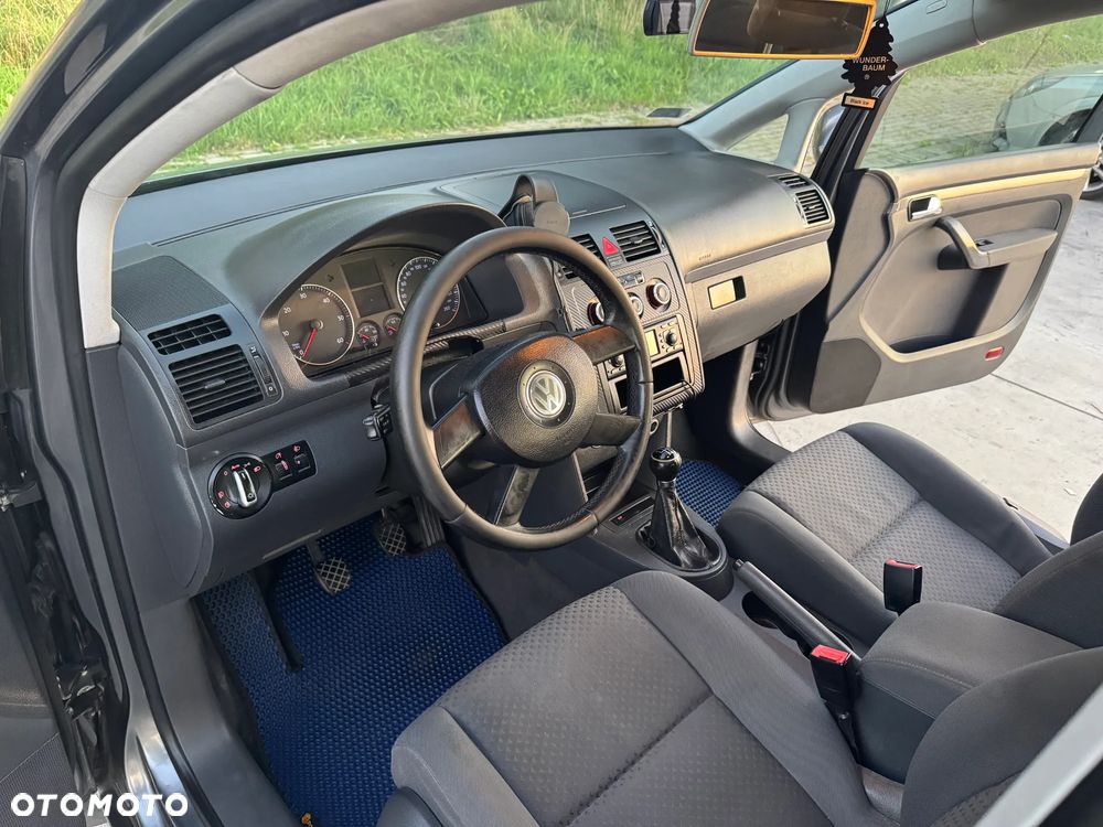 Volkswagen Touran 1.9 TDI Trendline - 6