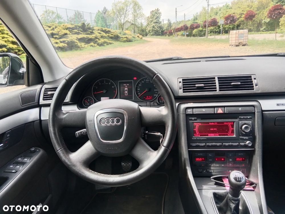 Audi A4 - 8