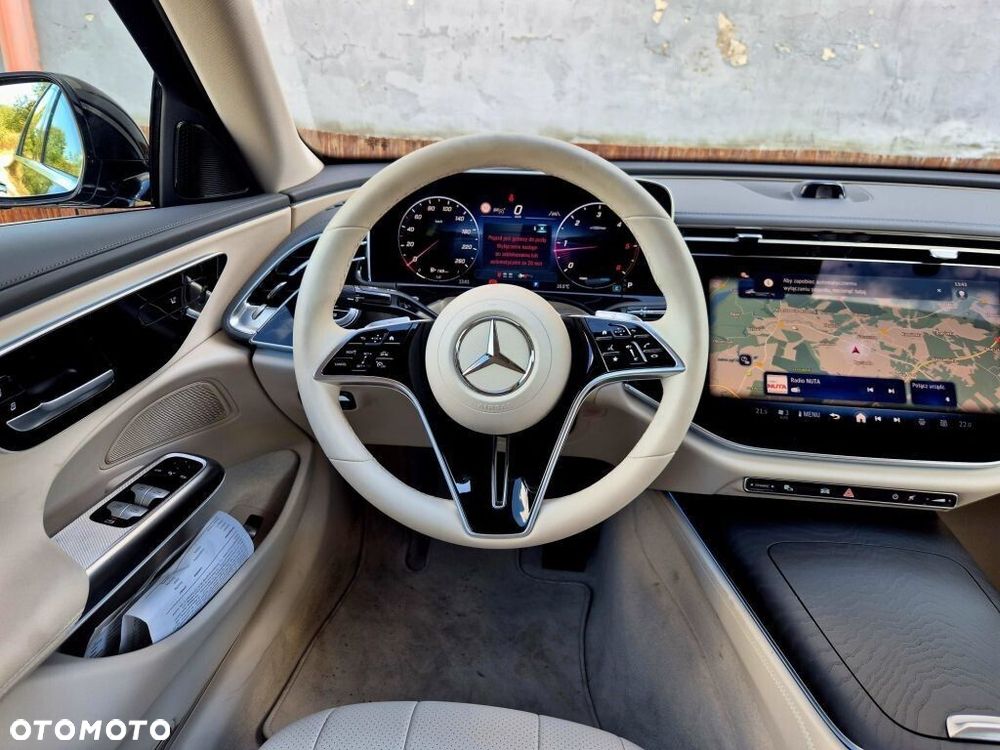 Mercedes-Benz Klasa E 220 d 9G-TRONIC Edition AVANTGARDE - 13