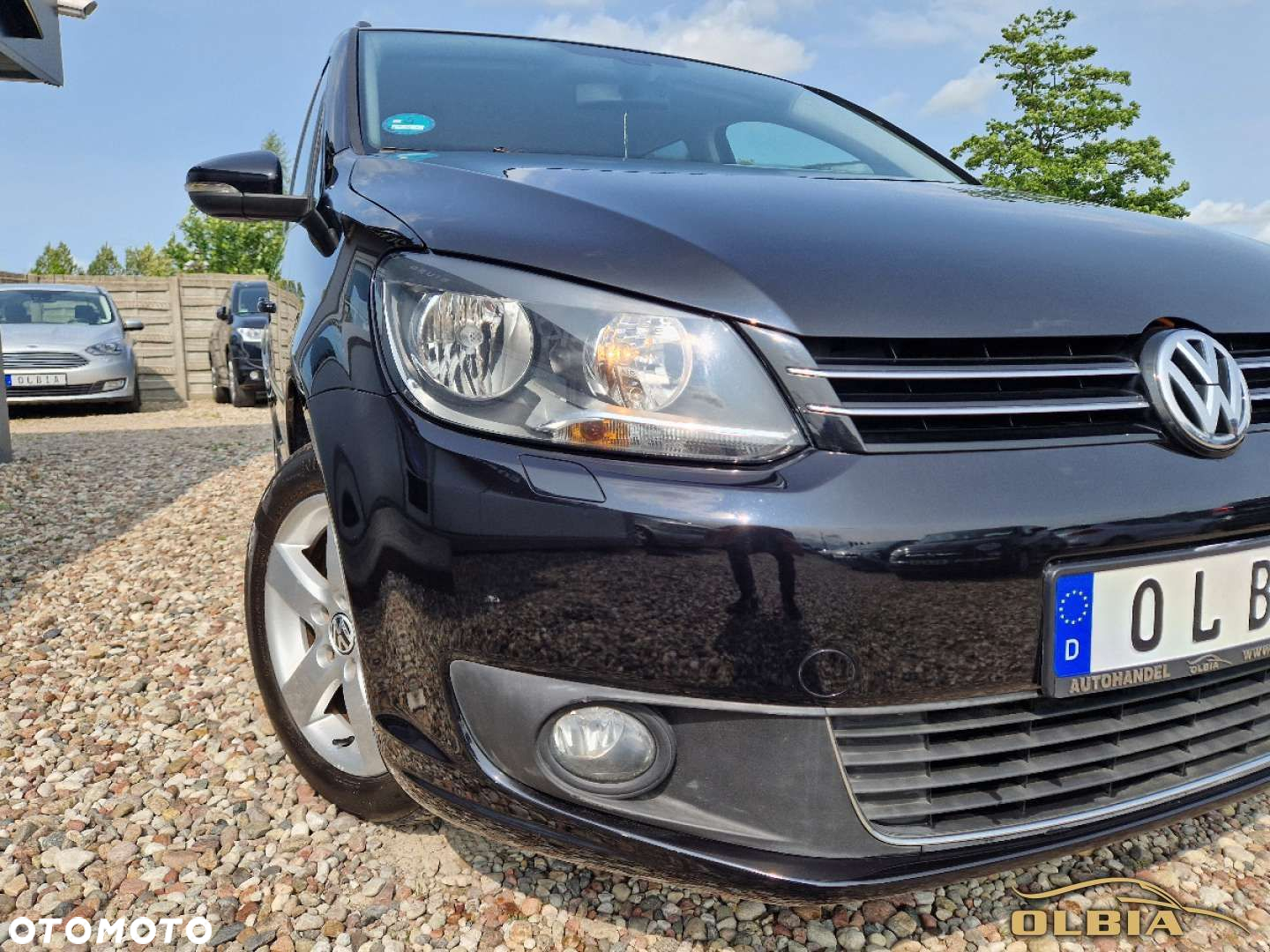 Volkswagen Touran - 14