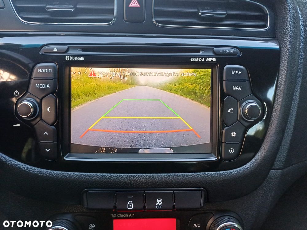 Kia Ceed - 12
