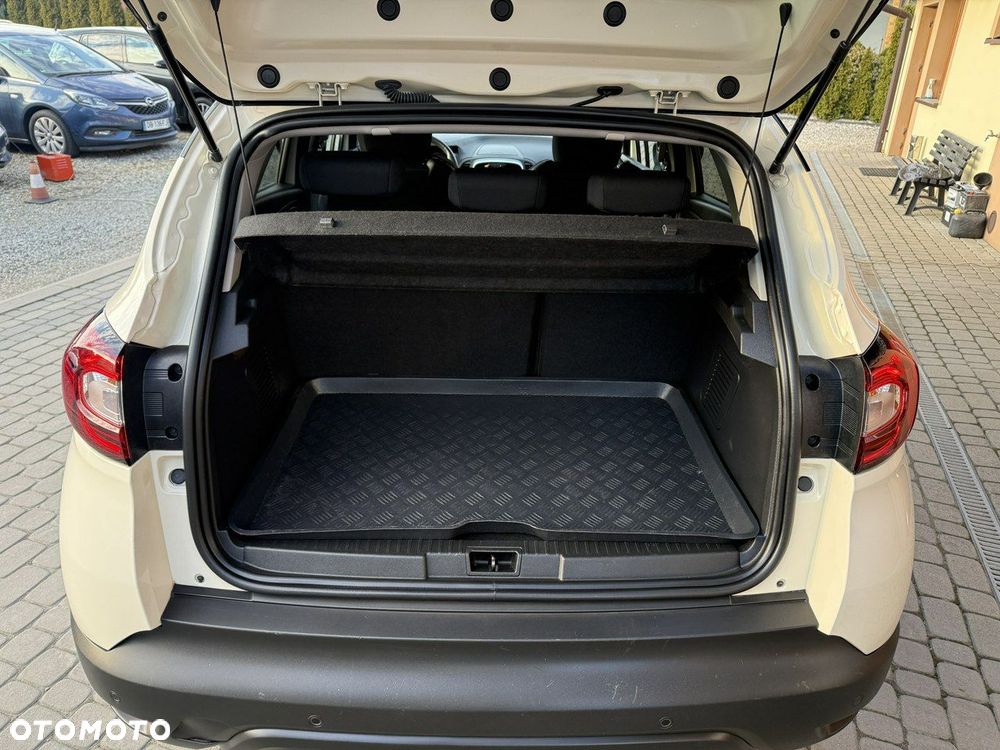 Renault Captur - 25