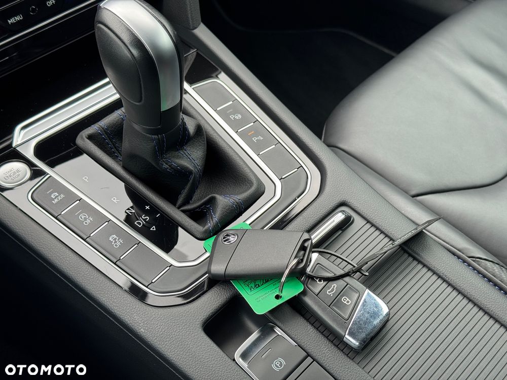 Volkswagen Arteon 2.0 TSI OPF 4Motion DSG R - 35