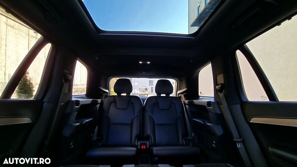 Volvo XC 90 D5 AWD Geartronic RDesign - 15