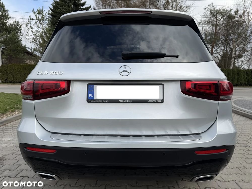 Mercedes-Benz GLB 200 Progressive 7G-DCT - 18