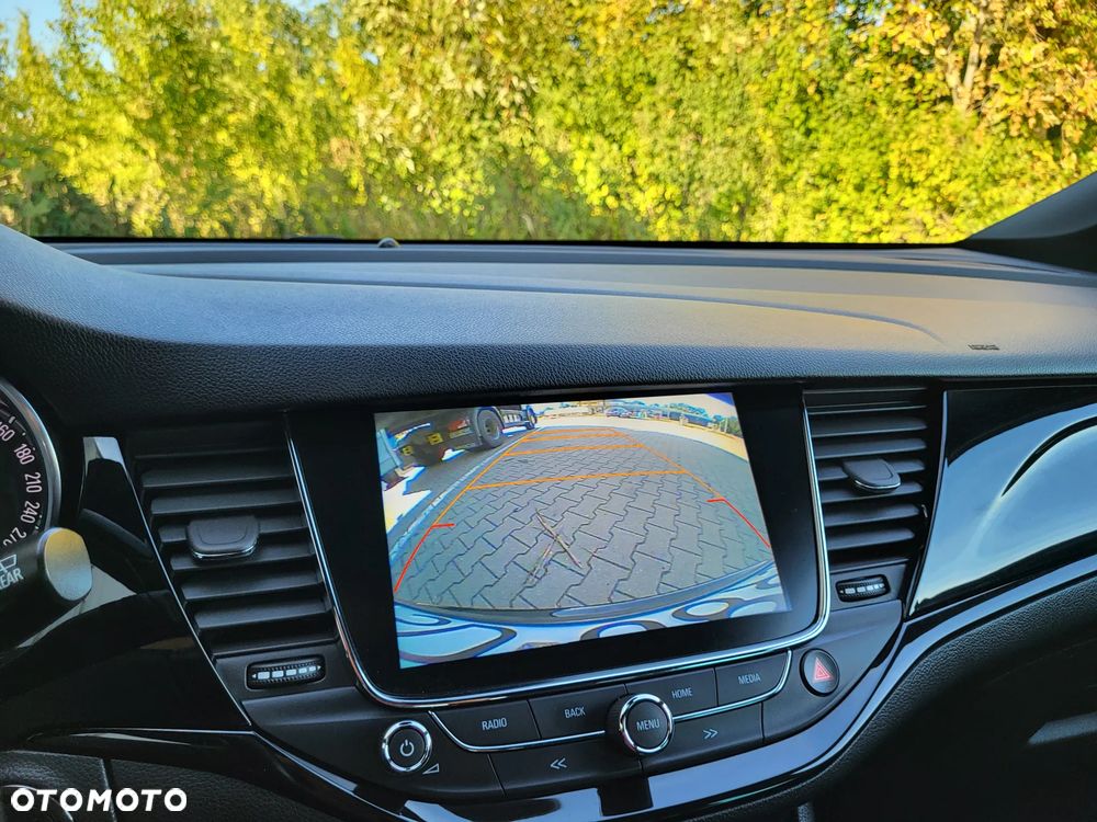 Opel Astra 1.4 Turbo Innovation - 21