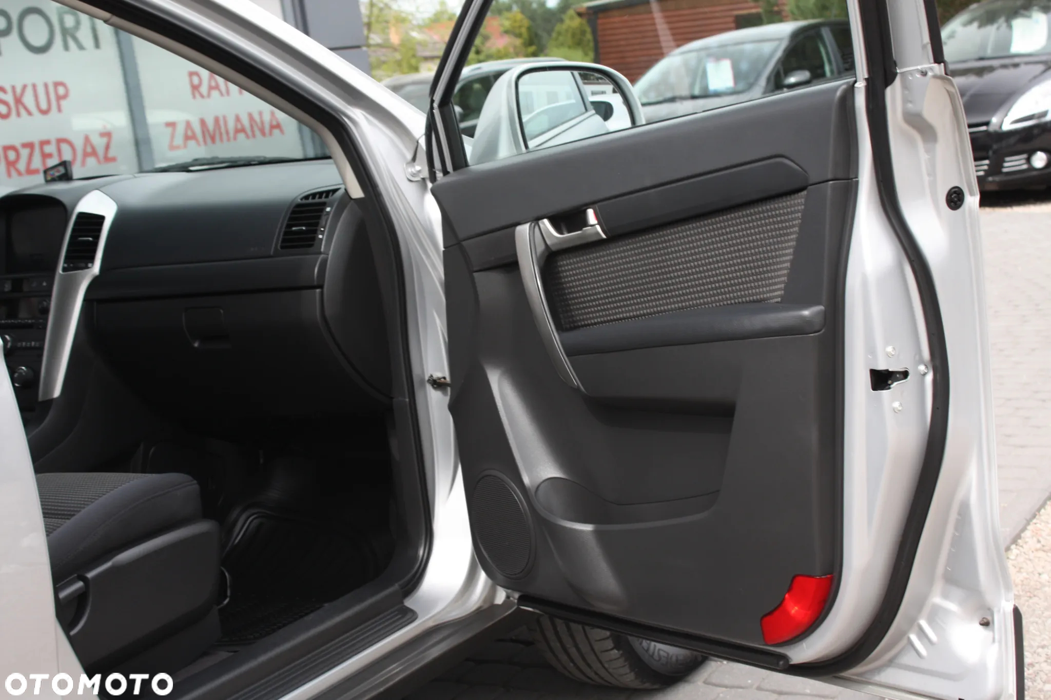 Chevrolet Captiva 2.4 2WD 7 Sitzer LS - 34