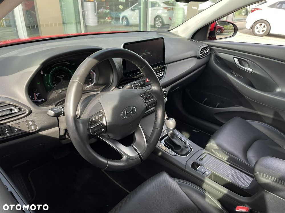 Hyundai i30 1.5 T-GDI 48V Premium DCT - 16