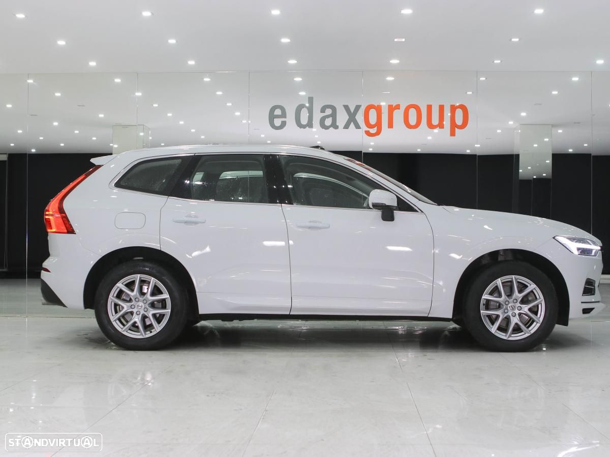Volvo XC 60 2.0 T8 PHEV Momentum AWD - 2