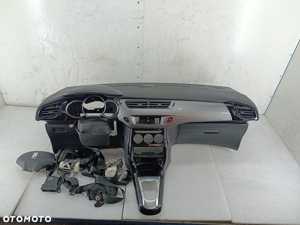 DESKA ROZDZIELCZA,KONSOLA PODUSZKI SENSOR PASY CITROEN DS3 - 1