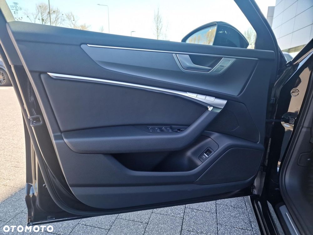 Audi A6 - 12
