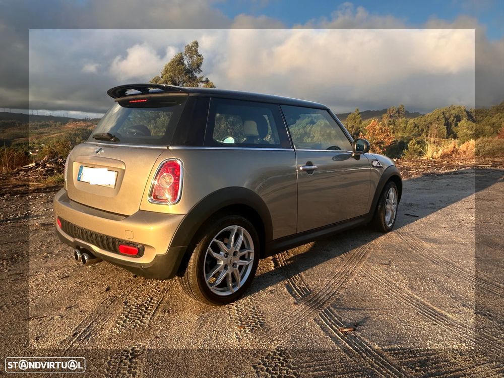 MINI 3 Portas Cooper S - 8