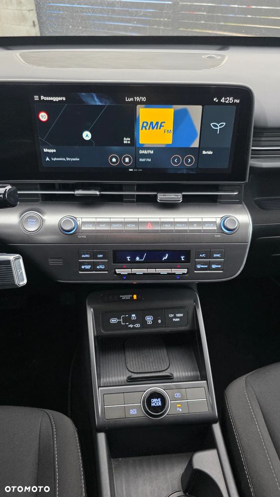 Hyundai Kona 1.6 GDI Hybrid Platinum DCT - 17