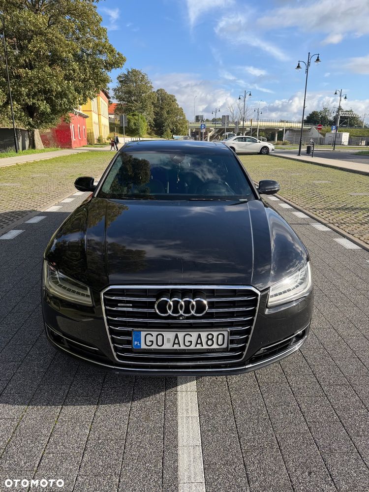 Audi A8 - 5