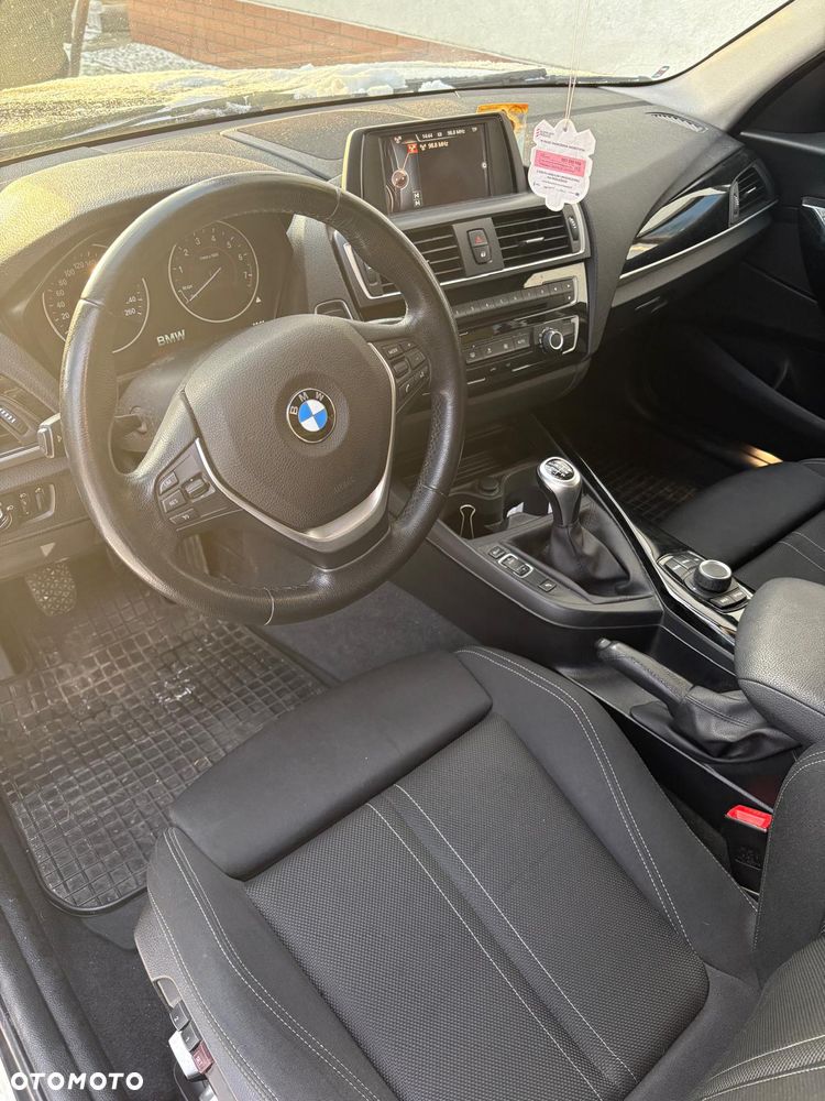 BMW Seria 1 118i - 6