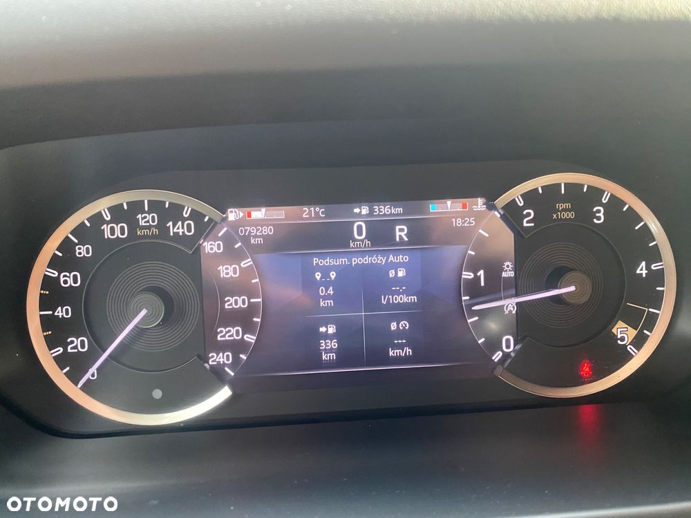 Land Rover Defender 3.0 D300 mHEV SE - 13