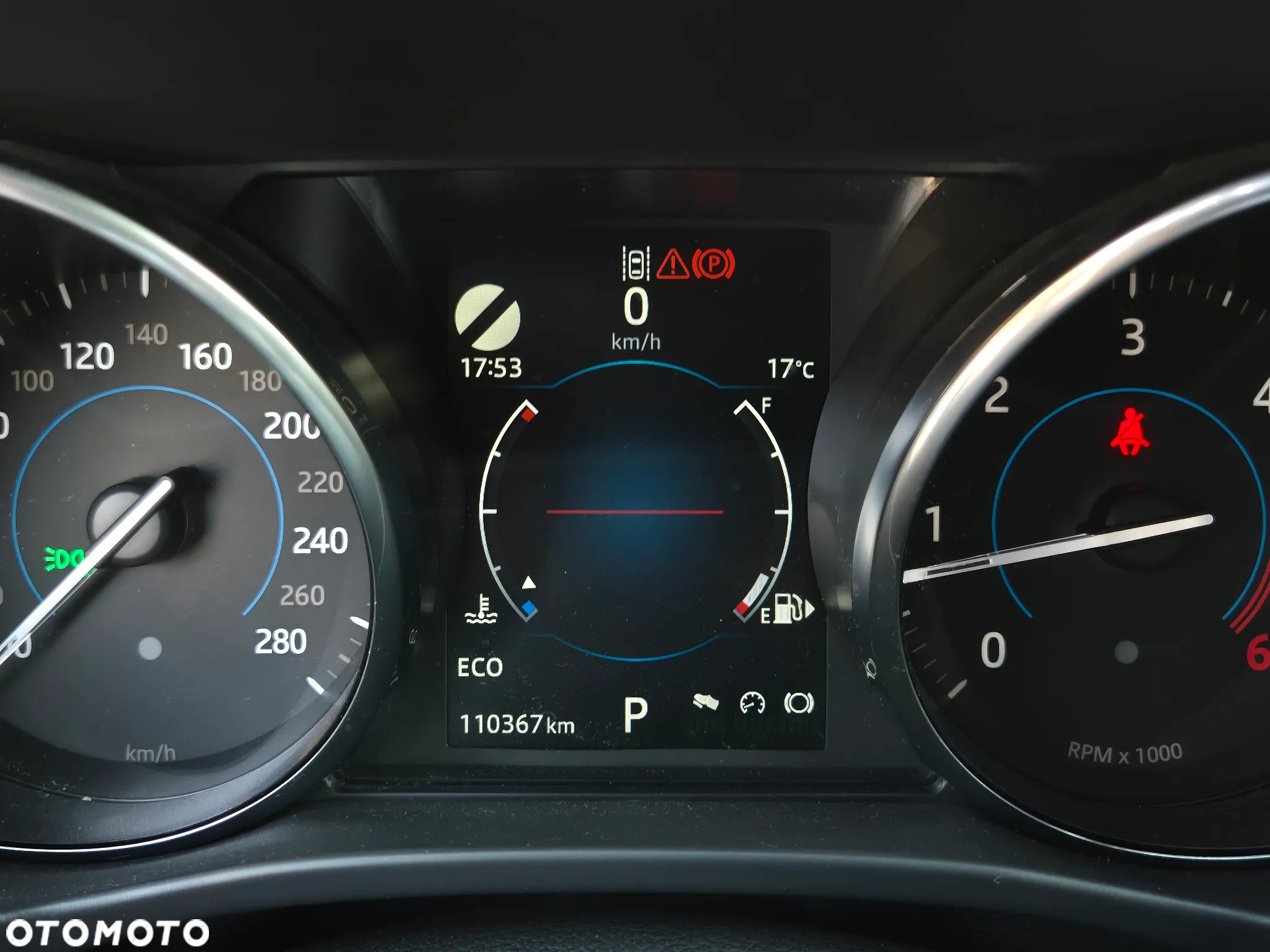Jaguar F-Pace 2.0 i4D AWD R-Sport - 29