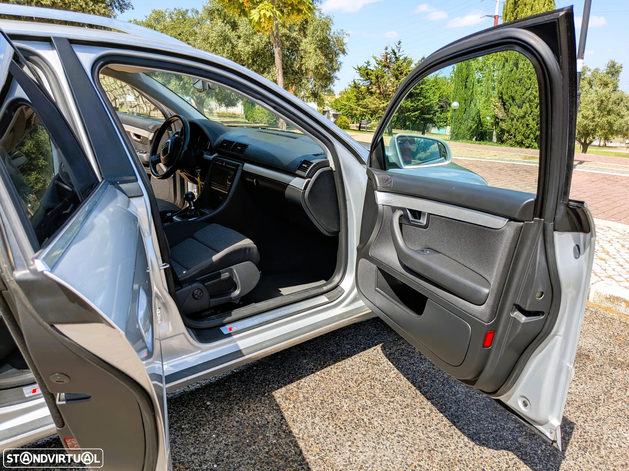 Audi A4 Avant 2.0 TDI S-line - 25