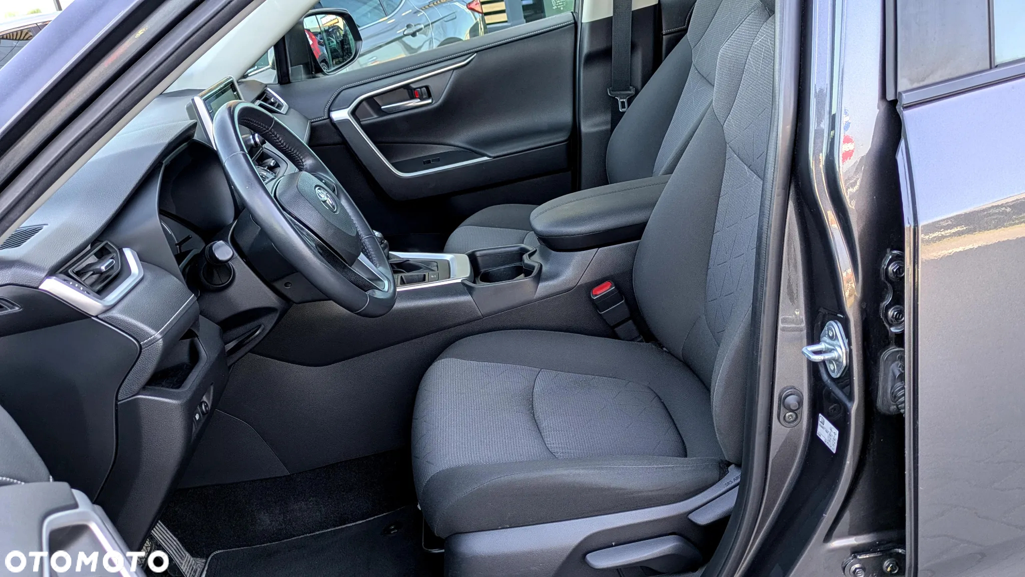 Toyota RAV4 2.5 Hybrid Comfort 4x2 - 8