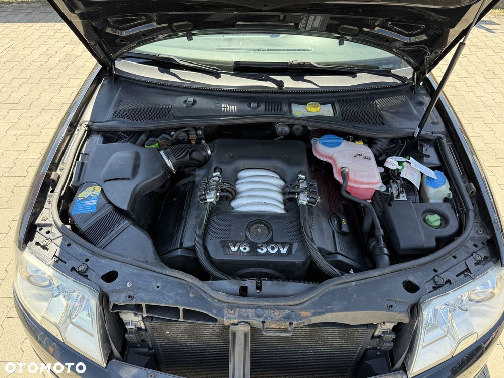 Skoda Superb 2.8 V6 Elegance - 27