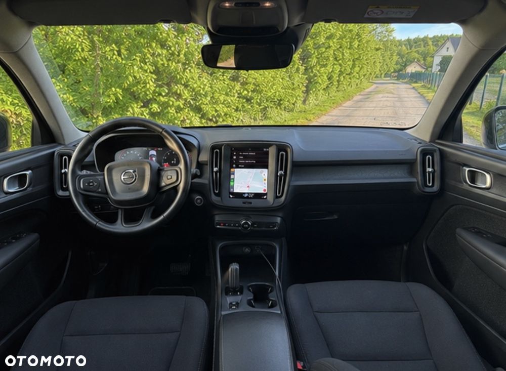 Volvo XC 40 T3 Momentum - 5