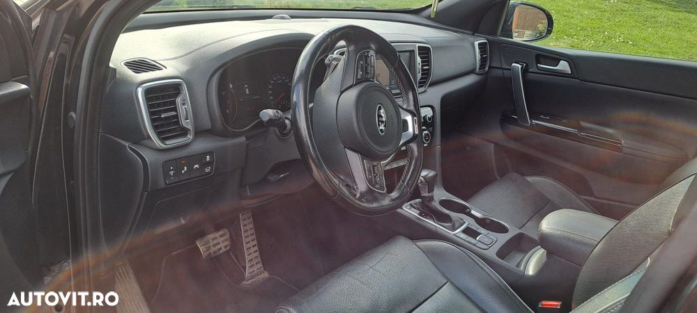 Kia Sportage 1.6 T-GDI 7DCT 4x4 GT Line - 9