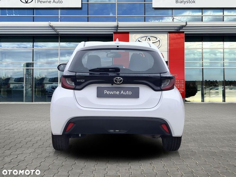 Toyota Yaris 1.5 Comfort - 4