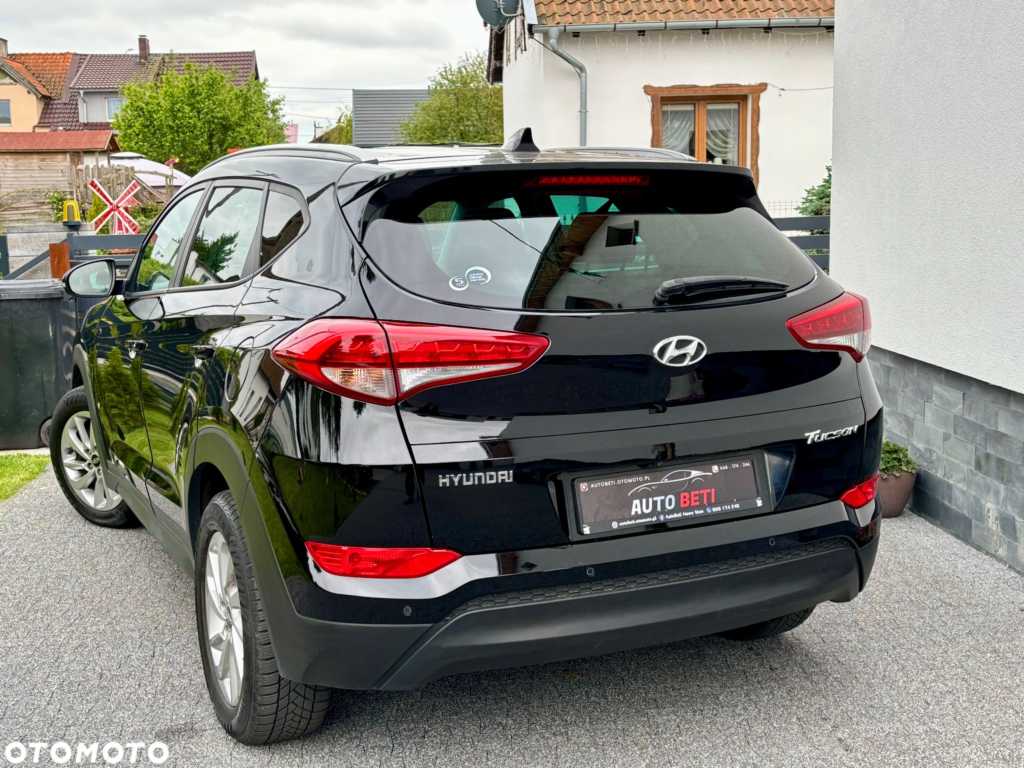 Hyundai Tucson blue 1.7 CRDi 2WD Advantage - 18