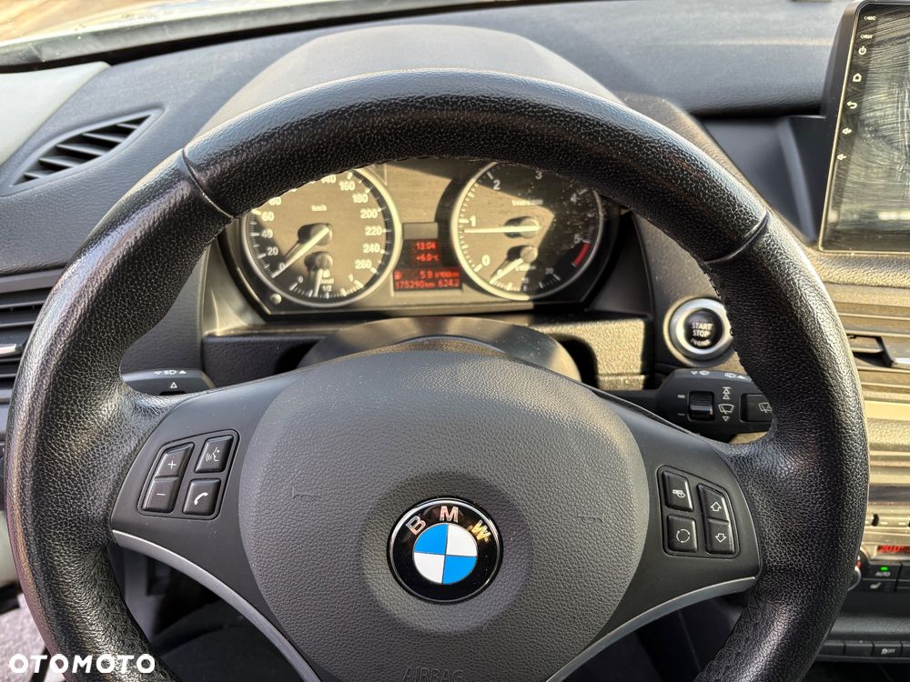 BMW X1 sDrive18d - 14