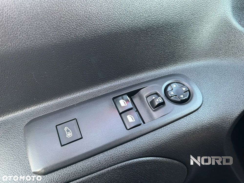 Peugeot Partner 4x4 1.5 Long Premium - 21