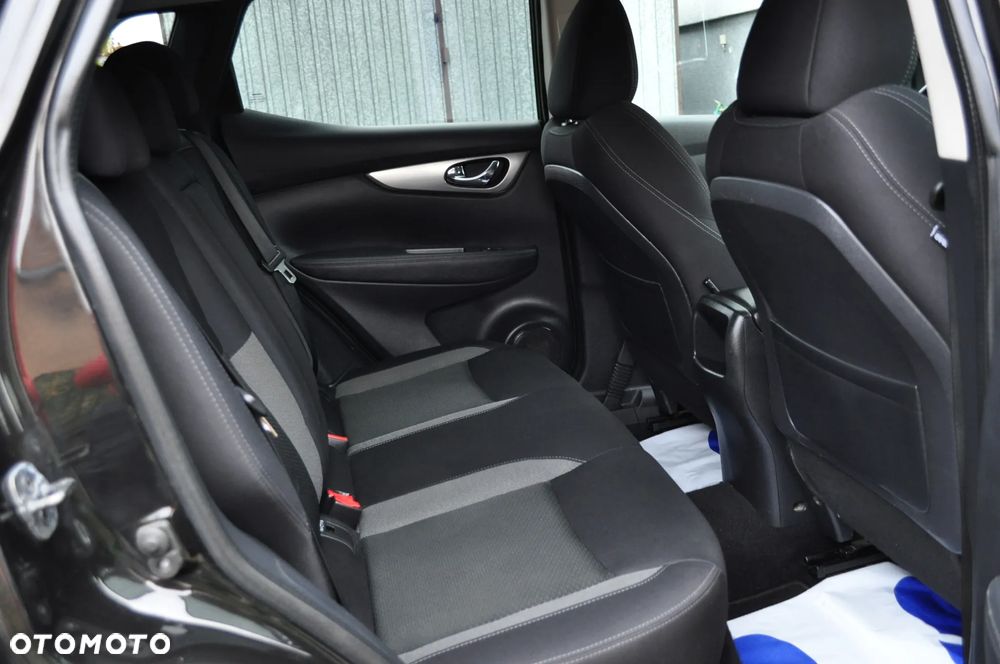 Nissan Qashqai 1.5 dCi DCT TEKNA+ - 17