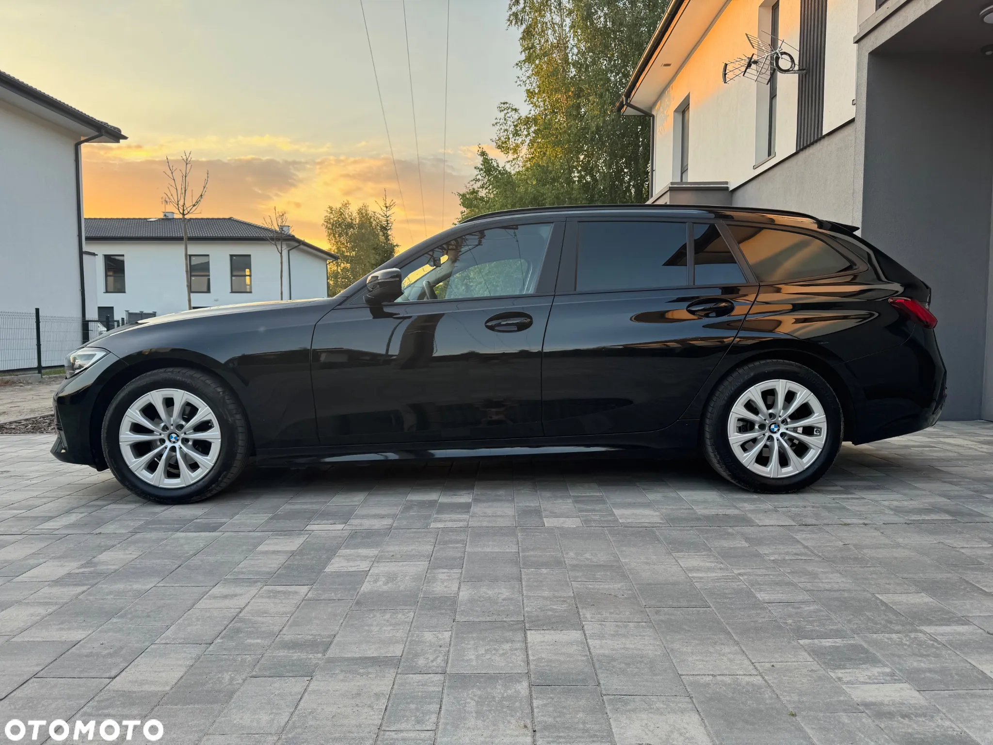 BMW Seria 3 318i Advantage - 8