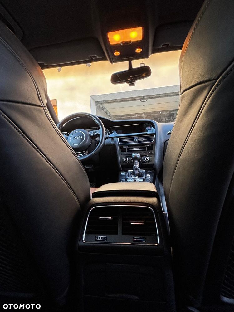 Audi A4 Limousine - 18