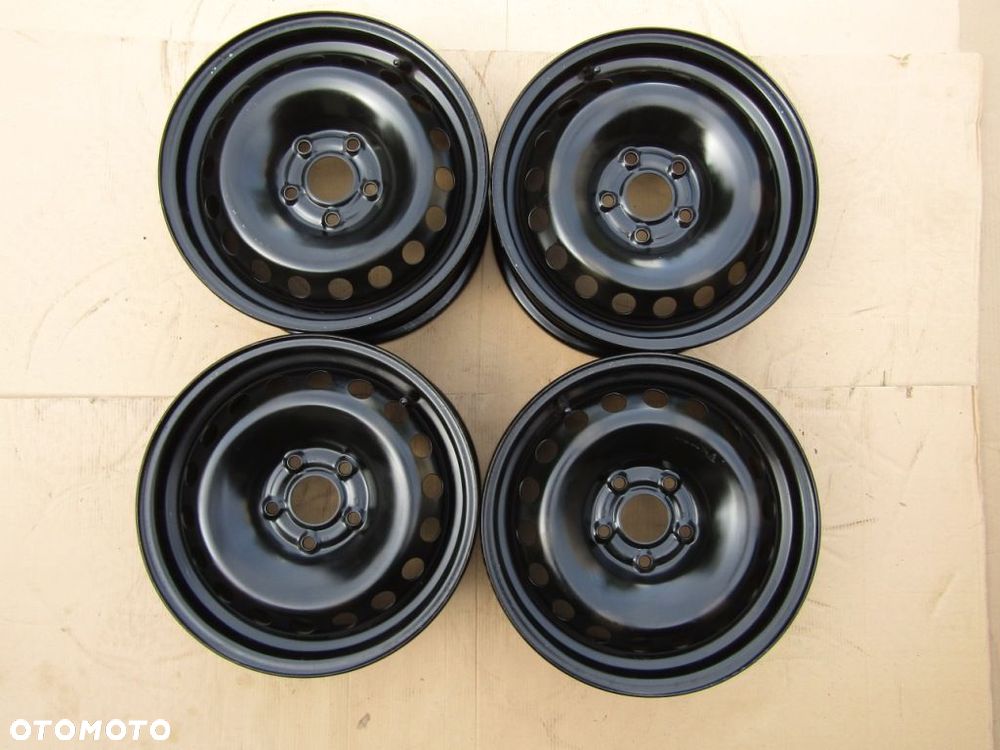 4x Felgi 15 Renault Kangoo II od 2008r- / 6j 5x108 ET44 / Oryginalne - 3
