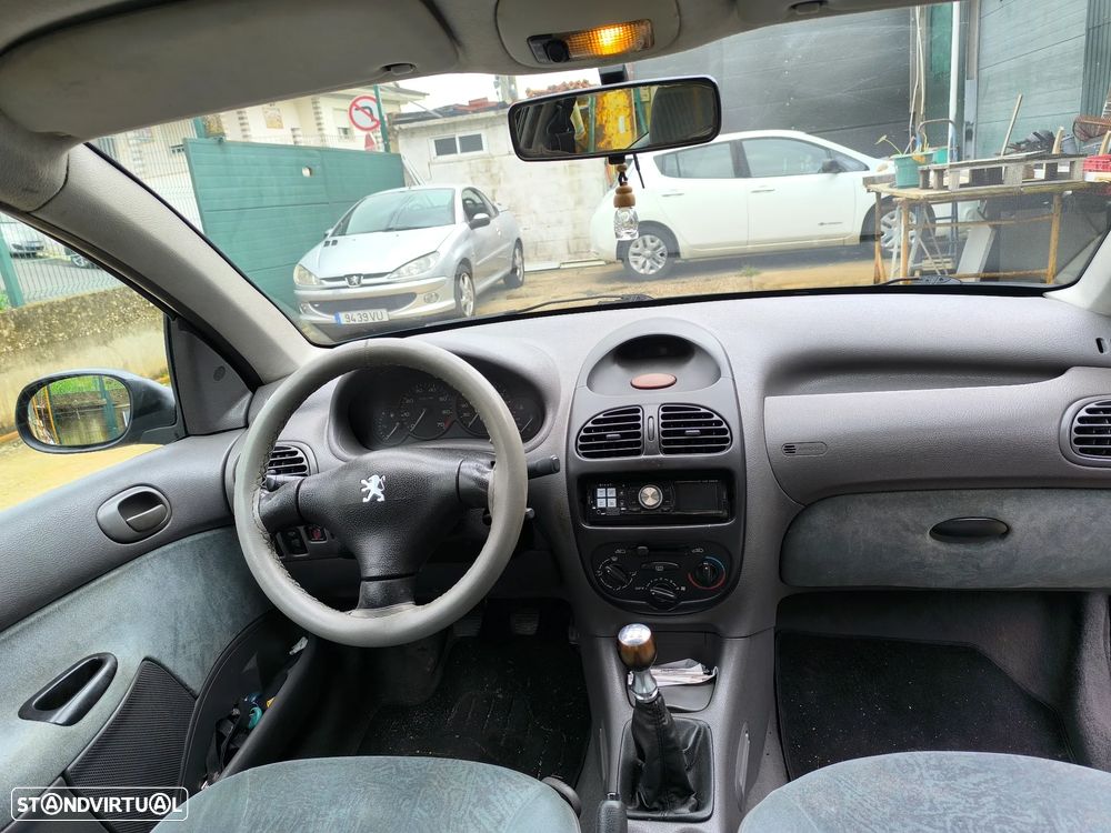 Peugeot 206 - 7