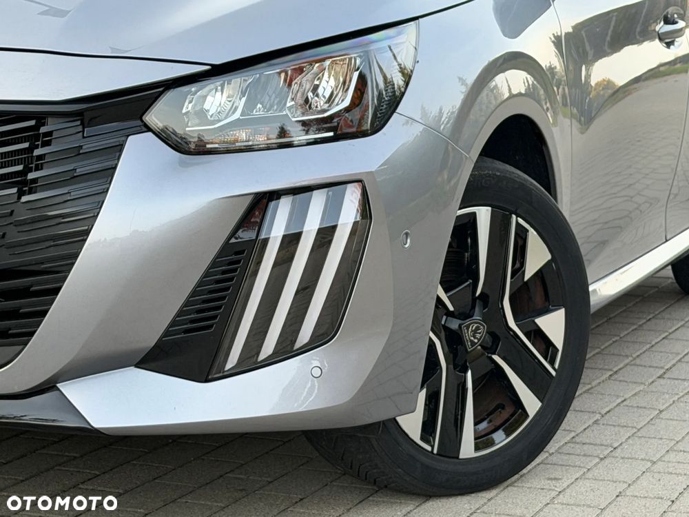 Peugeot 208 Elektromotor 136 Allure Pack - 27