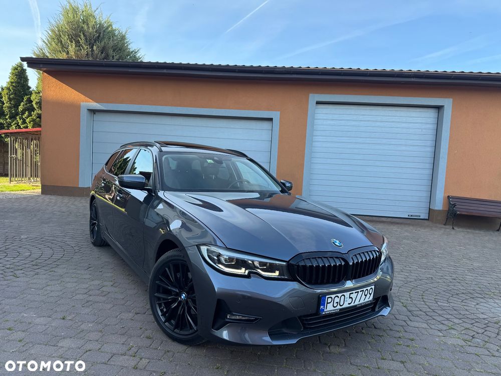 BMW Seria 3 318d mHEV - 1